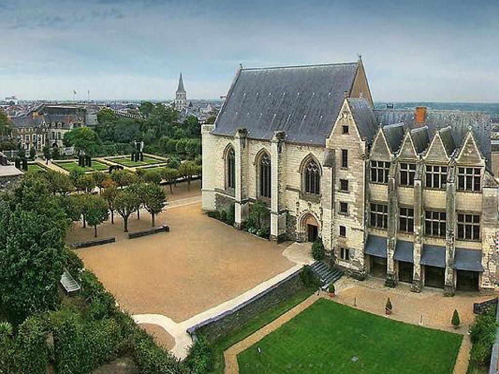 149 ANGERS MAINE ET LOIRE_000027.jpg